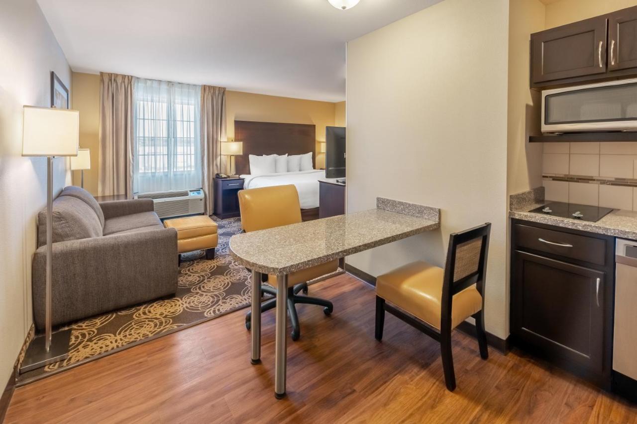 Landmark Suites - Williston Esterno foto