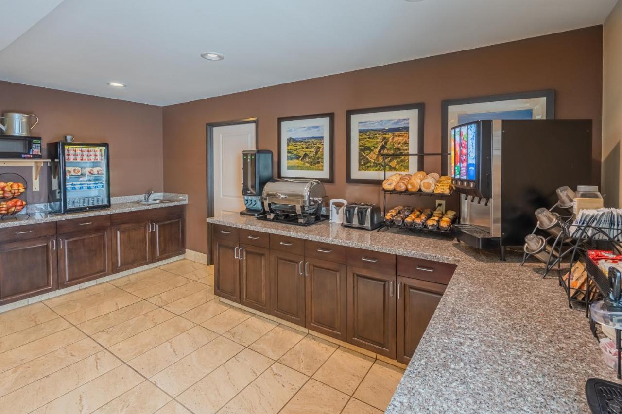 Landmark Suites - Williston Esterno foto