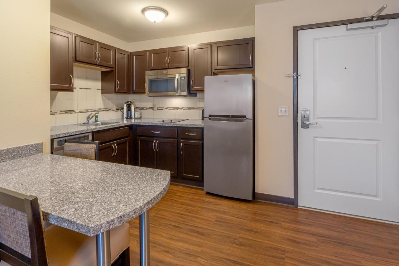 Landmark Suites - Williston Esterno foto